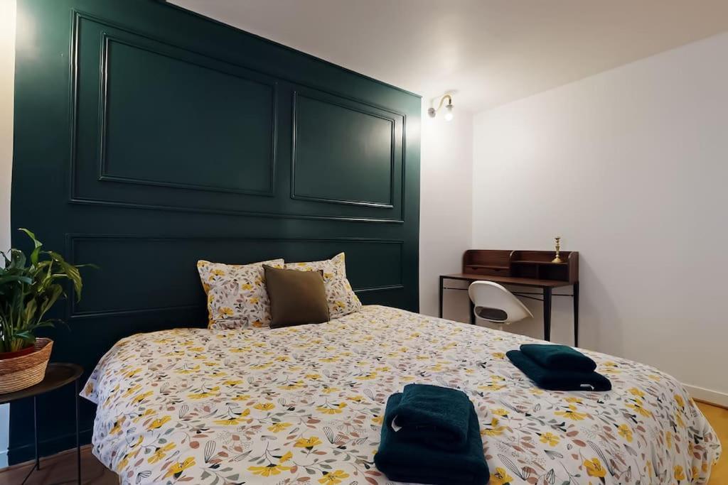 8 Personnes - 4 Rooms - 2 Salle De Bain - Metro 7 & 14 - Porte Italie - Private Car Park- Wifi Le Kremlin-Bicêtre Exteriör bild